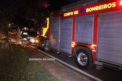 foto de Carro bate em caminhão parado e quatro pessoas ficam feridas em Maringá