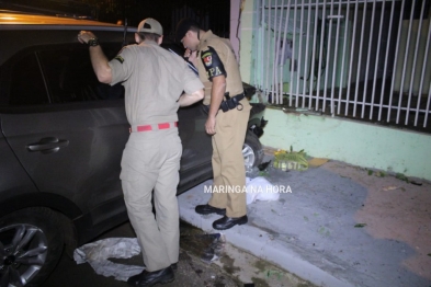 foto de Bandidos roubam carro e se envolve em acidente no Jardim Liberdade em Maringá