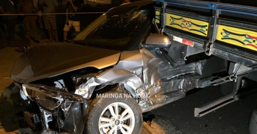 Bandidos roubam carro e se envolve em acidente no Jardim Liberdade em Maringá