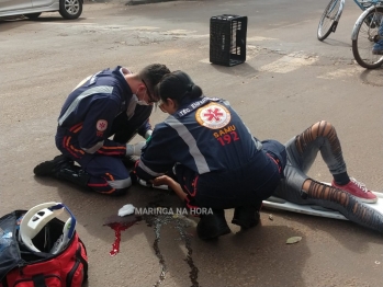 foto de Mulher sofre ferimento grave na cabeça, após queda de bicicleta na Avenida Ivaí, centro de Paiçandu