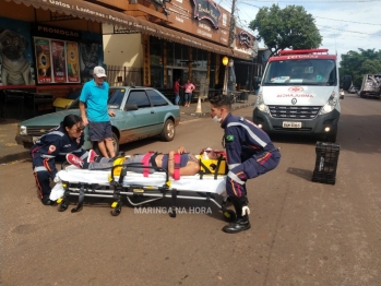 foto de Mulher sofre ferimento grave na cabeça, após queda de bicicleta na Avenida Ivaí, centro de Paiçandu