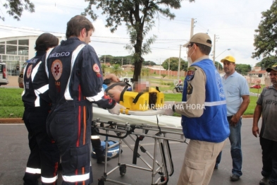 foto de Ciclista é socorrido em estado grave após bater em carro estacionado em Maringá