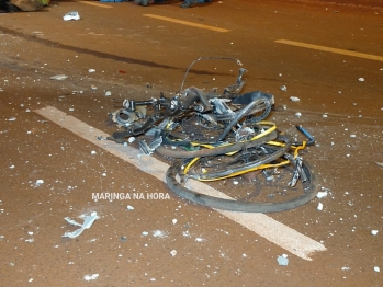 foto de Dois ciclistas morrem na hora após acidente na marginal da rodovia em Paiçandu