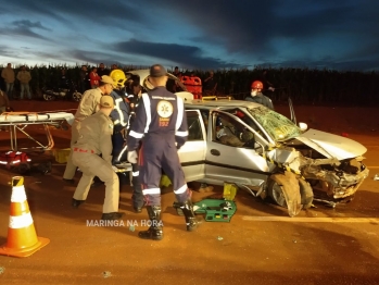 foto de Dois ciclistas morrem na hora após acidente na marginal da rodovia em Paiçandu