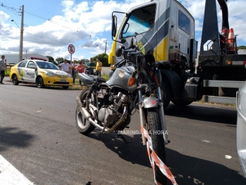 foto de Jovem de 18 anos morre após colisão violenta entre moto e caminhonete em Maringá