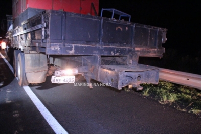 foto de Motociclistas sofrem ferimentos graves após baterem motos contra traseira de caminhão no contorno de Mandaguari