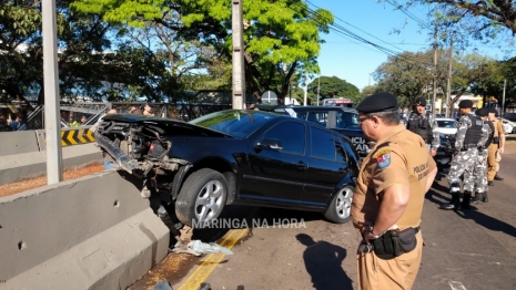 foto de Ladrões de estepes são presos após perseguição e acidente em Maringá