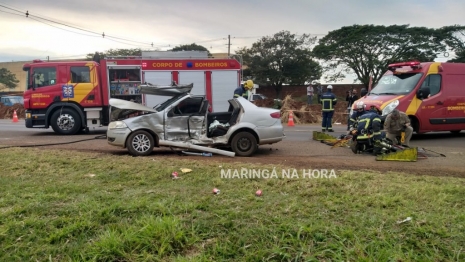 foto de Colisão entre carro e camionete deixa três pessoas feridas em Maringá