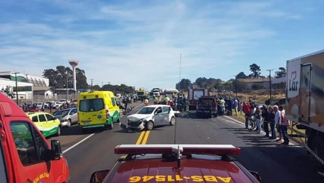 foto de PRF atende acidente envolvendo 06 veículos com 03 óbitos na BR 277 em Cascavel