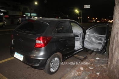 foto de Carro explode após jovens acender cigarro e usar desodorante em Maringá