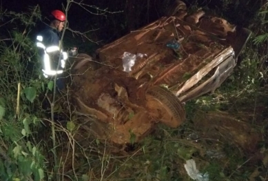 foto de Crianças de 4 e 6 anos sofrem traumatismo craniano após capotamento em Marialva