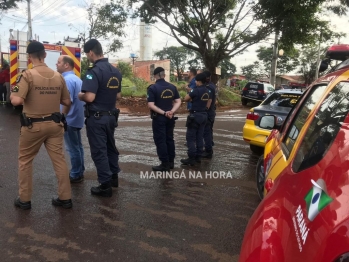 foto de Incêndio de grandes proporções destruiu empresa em Sarandi 