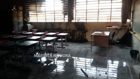 foto de Sarandi  - Suposto incêndio criminoso em escola municipal 