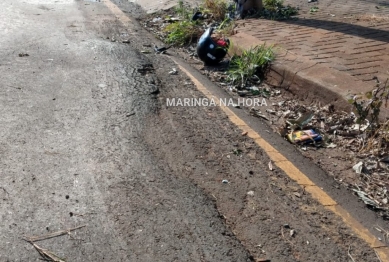 foto de Câmera mostra motociclista batendo em poste na Zona 6 de Maringá