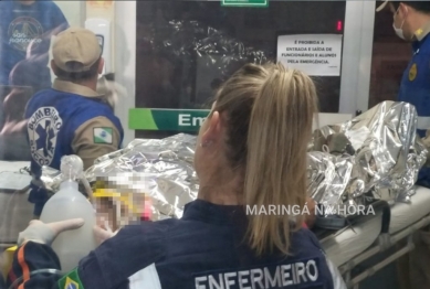 foto de Motociclista é socorrido em estado grave após bater na traseira de caminhão em Maringá