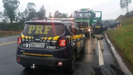 foto de Três pessoas morrem em acidente na BR-277, em Palmeira (PR)