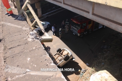 foto de Motorista fica ferida após carro despencar de viaduto em Maringá