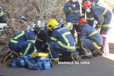 foto de Motorista fica ferida após carro despencar de viaduto em Maringá