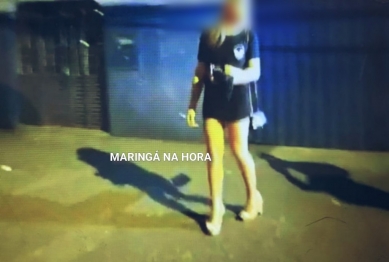 foto de Sem dinheiro para pagar programa homem tem o carro quebrado por travesti em Maringá