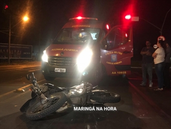 foto de Acidente entre carro e moto no Contorno Sul de Maringá