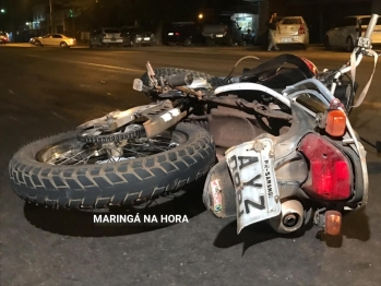 foto de Acidente entre carro e moto no Contorno Sul de Maringá