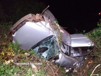 foto de Jovem de 18 anos perde a vida após veículo capotar e cair em ribanceira entre Doutor Camargo e Ivatuba