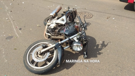 foto de Acidente grave envolvendo duas motos e caminhão no Jardim Universitário em Maringá 