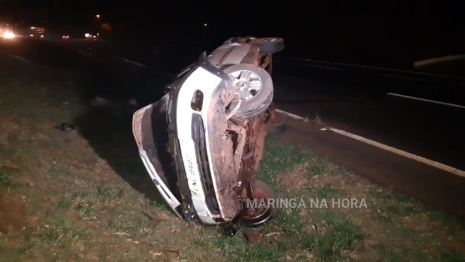 foto de Motorista sai ileso de capotamento na BR-376