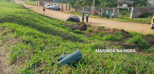 foto de Milagre - Mãe e filha sobrevivem a capotamento violento na BR-376 entre o Distrito de Iguatemi e Mandaguaçu