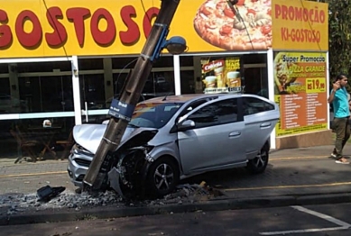 foto de Motorista causa acidente e foge sem prestar socorro em Maringá