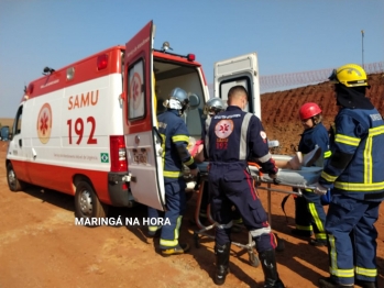 foto de Mulher dorme ao volante e capota caminhonete na PR-323 entre Água e Doutor Camargo