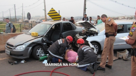 foto de Acidente entre dois carros deixa uma pessoa ferida em Mandaguaçu