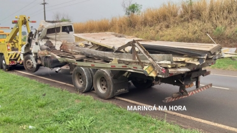 foto de Milagre - Motorista sobreviveu a um capotamento de caminhão em Maringá 