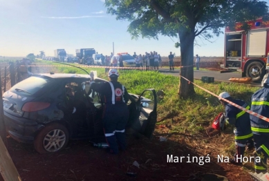 foto de Motorista fica gravemente ferido ao bater em árvore na região de Maringá