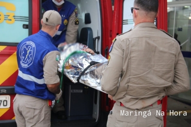 foto de Carro com 7 jovens capota na rodovia PR-317 em Maringá