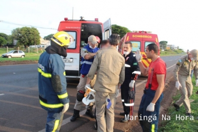 foto de Carro com 7 jovens capota na rodovia PR-317 em Maringá