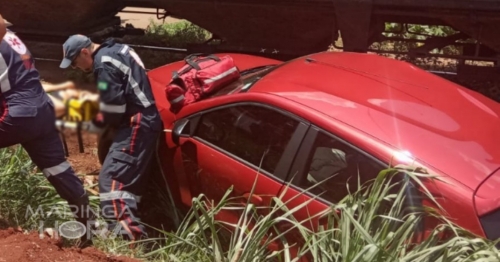 Carro é atingido e arrastado por trem em Sarandi 