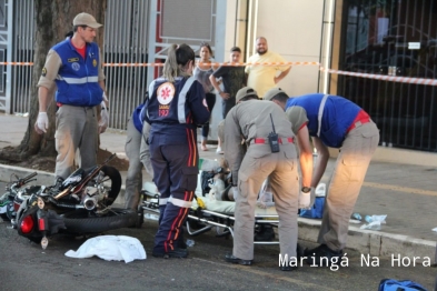 foto de Acidente com carro de luxo deixa casal de motociclista com ferimentos graves em Maringá