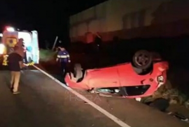 foto de Morre no hospital o motorista que capotou carro na PR-444 em Mandaguari