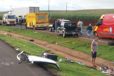 foto de Maringaense morre após acidente entre carro e caminhonete na BR-376