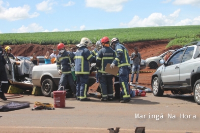 foto de Colisão frontal deixa seis pessoas feridas na PR-323