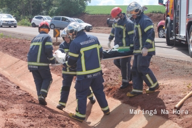 foto de Colisão frontal deixa seis pessoas feridas na PR-323