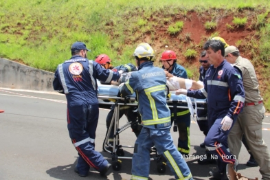 foto de Bebê tem traumatismo craniano após colisão traseira no Contorno Norte de Maringá