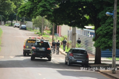 foto de Motorista de aplicativo tem carro roubado por criminosos durante corrida em Maringá