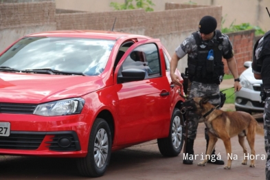 foto de Motorista de aplicativo tem carro roubado por criminosos durante corrida em Maringá