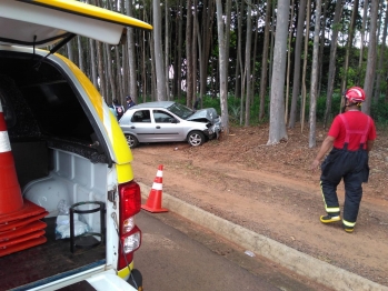 foto de Após passar por consulta em Maringá, mulher morre em acidente na rodovia BR-376