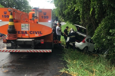 foto de Jovem morre e outras pessoas ficaram feridas em acidente entre as cidades de Kaloré e Marumbi