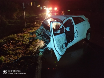 foto de Colisão frontal mata três pessoas em grave acidente na rodovia PR-444