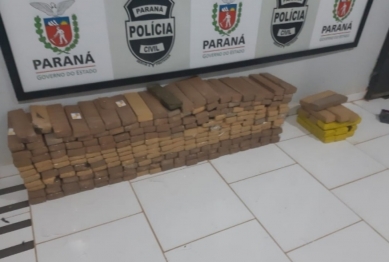 foto de Motorista que saiu de Sarandi é flagrado com centenas de tabletes de maconha