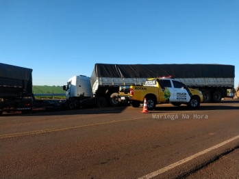 foto de Motorista fica ferido após batida frontal entre duas carretas na PR-323 entre Paiçandu e Água Boa